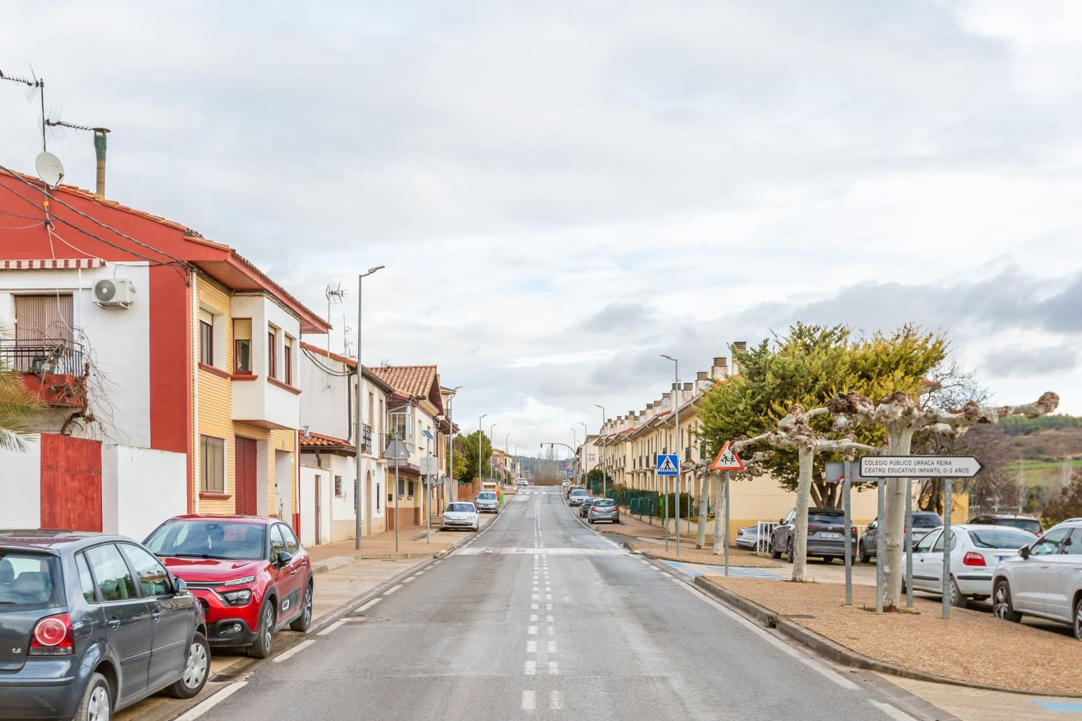 Piso de 3 habitaciones en Artajona en venta - 155.000 € (Ref: 9527195)