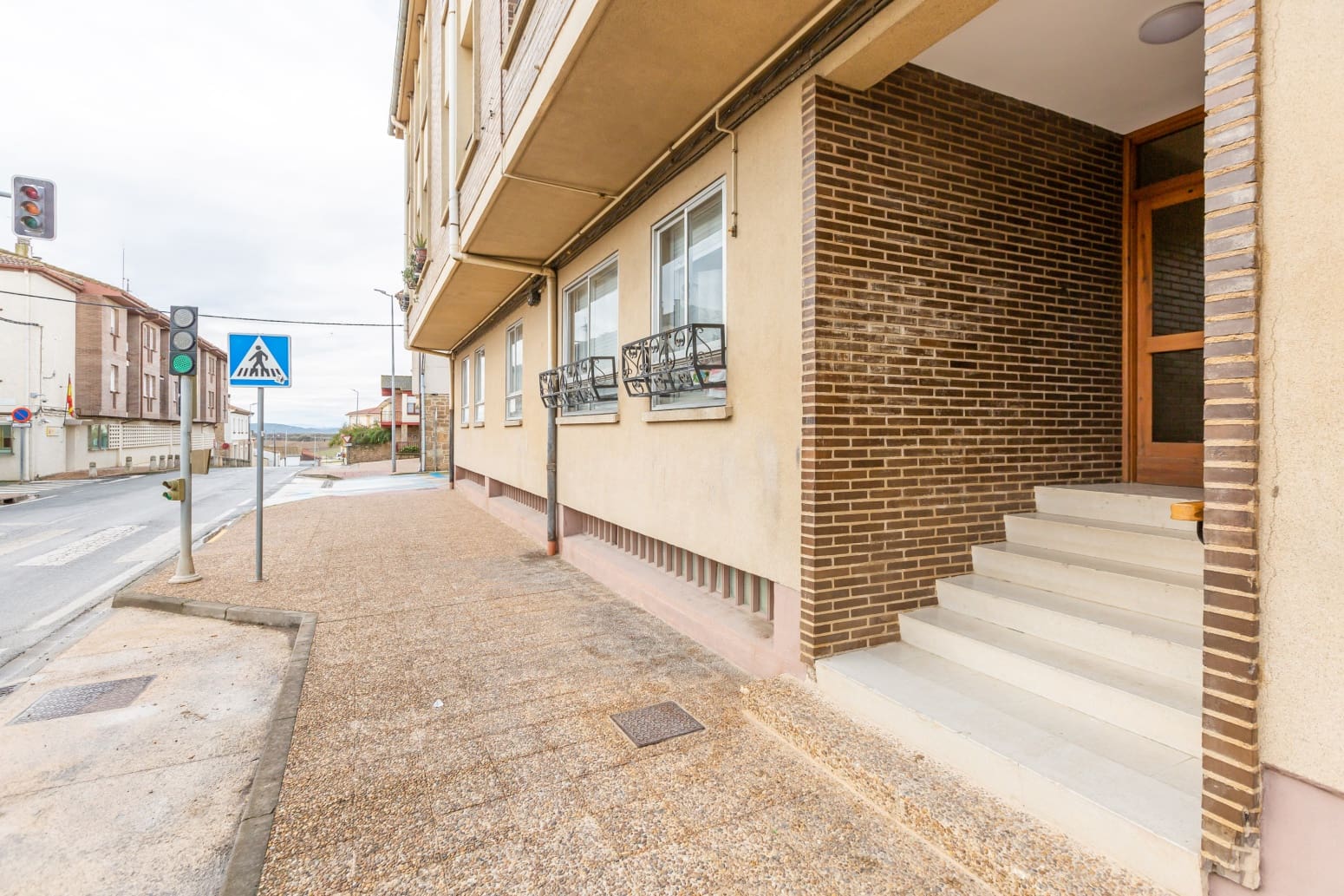 Piso de 3 habitaciones en Artajona en venta - 155.000 € (Ref: 9527195)