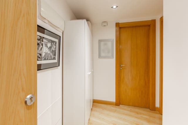 2 soverom Leilighet til salgs i Pamplona - € 300 000 (Ref: 9530138)