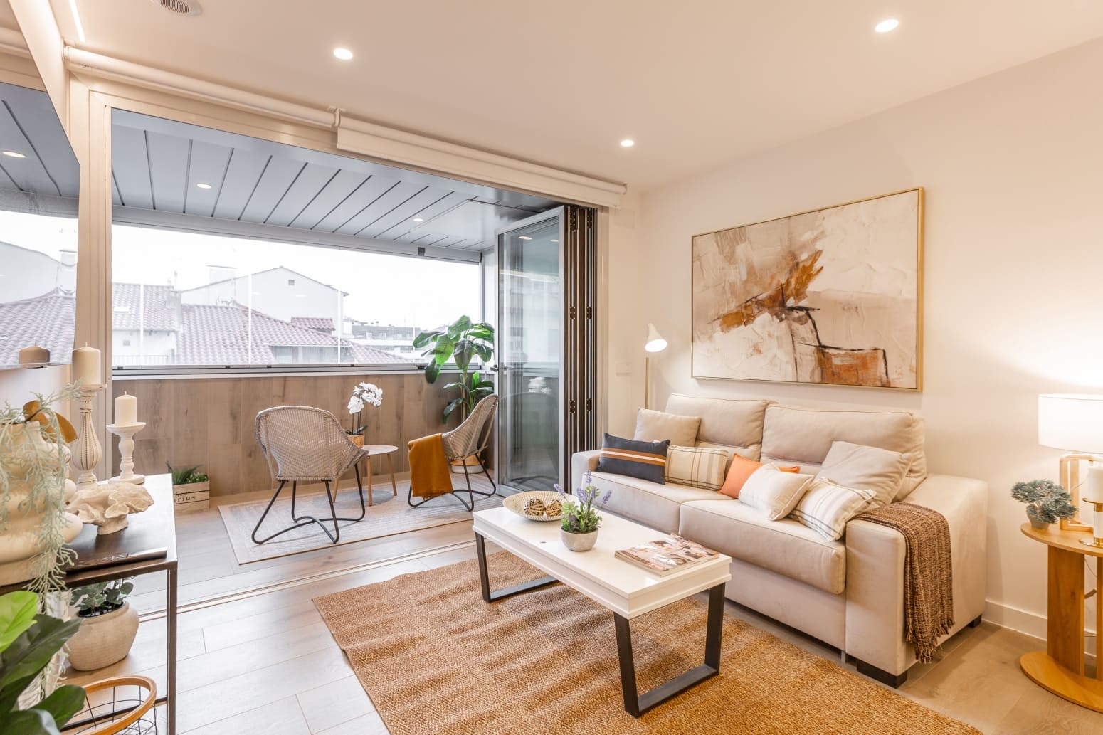 1 soverom Leilighet til salgs i Pamplona med garasje - € 375 000 (Ref: 9530139)