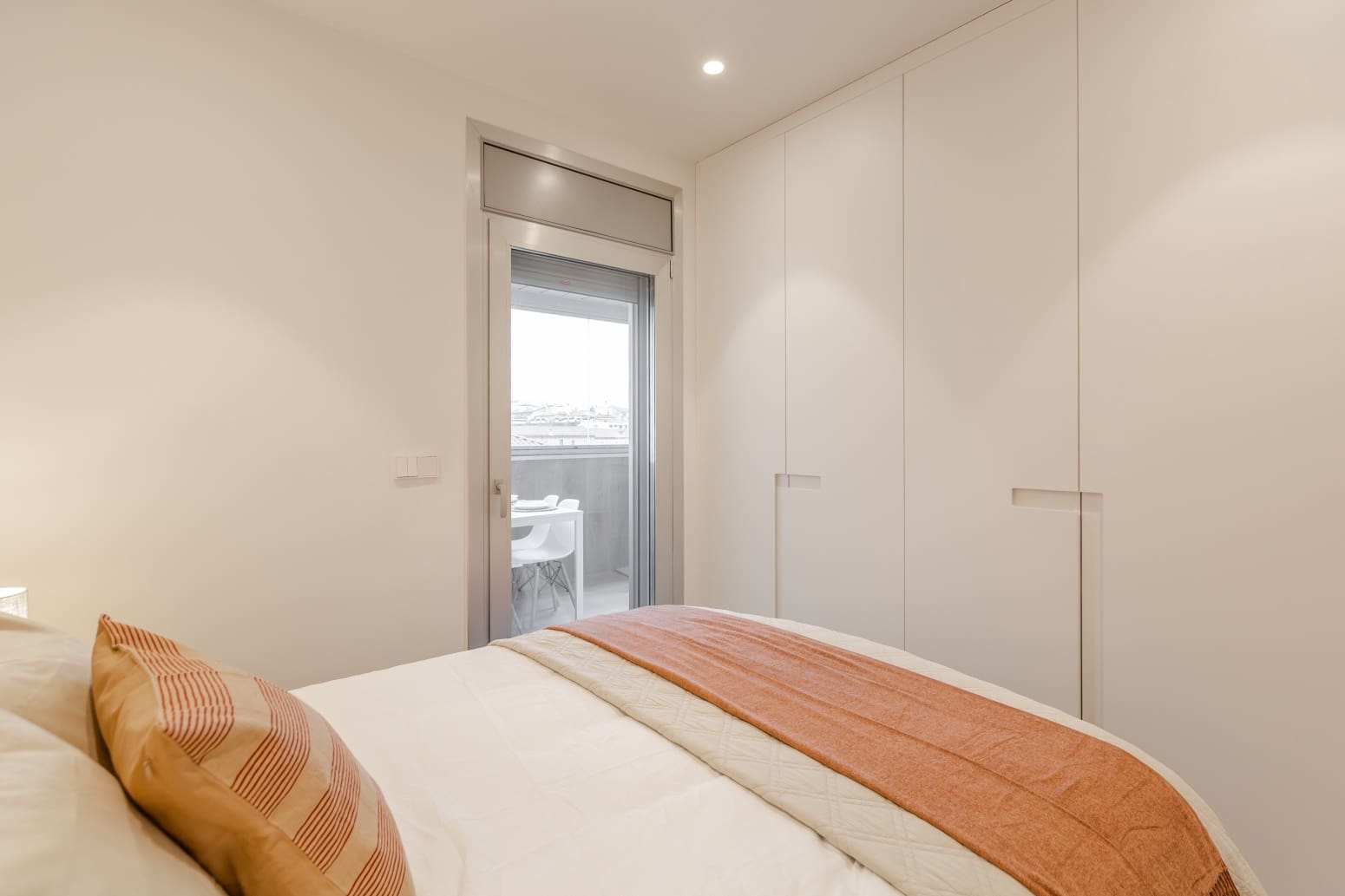 1 bedroom Flat for rent in Pamplona / Iruna with garage - € 1,300 (Ref: 9530139)