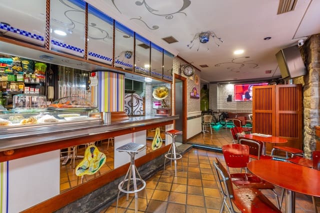 Bedrijf te koop in Vitoria-Gasteiz - € 360.000 (Ref: 9533420)