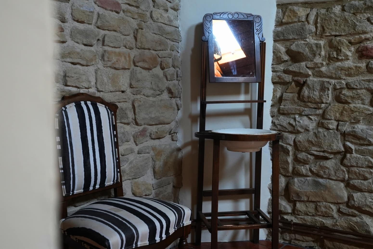 4 bedroom Business for sale in Leoz - € 349,900 (Ref: 9533421)