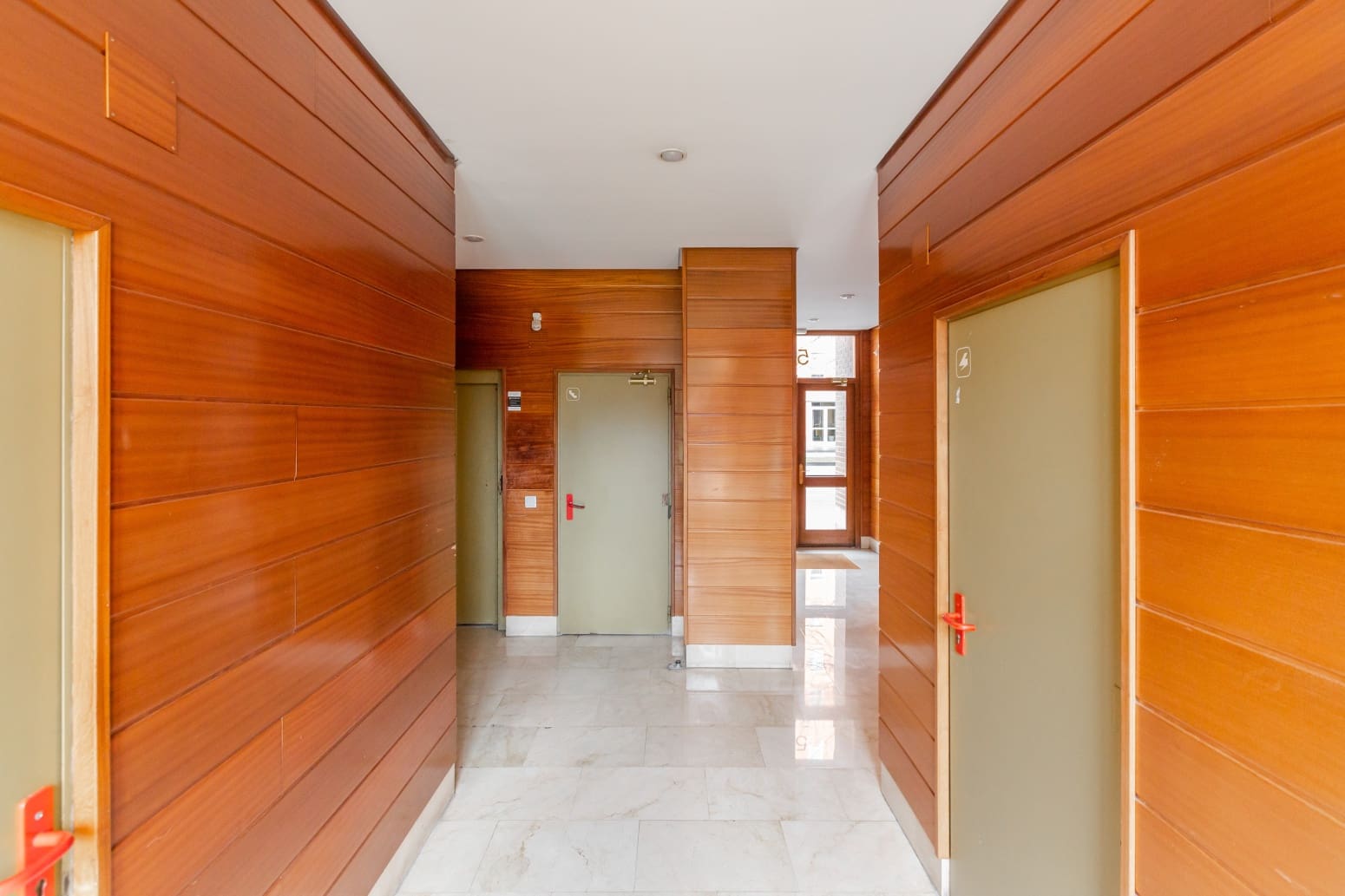 3 soveværelse Lejlighed til salg i Pamplona / Iruna med garage - € 285.000 (Ref: 9533422)