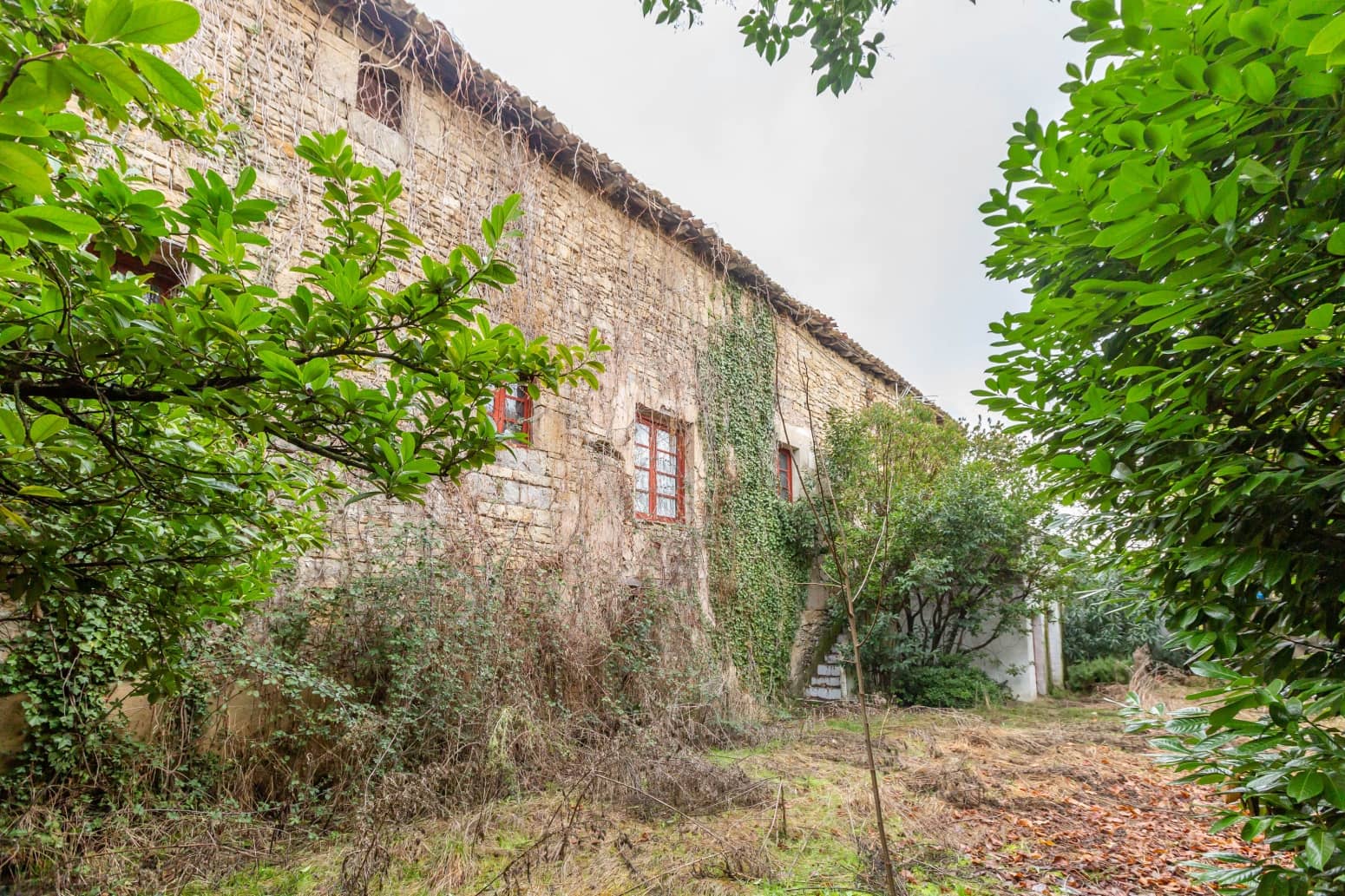 8 soveværelse Villa til salg i Cendea de Olza/Oltza Zendea - € 215.000 (Ref: 9533423)