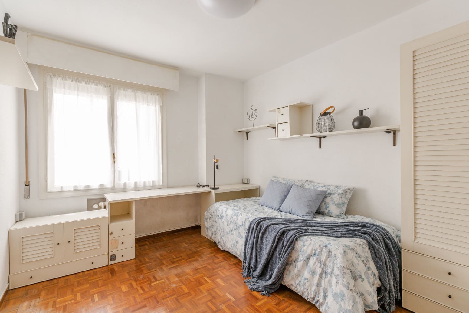 4 soveværelse Lejlighed til salg i Pamplona / Iruna med garage - € 399.000 (Ref: 9535626)