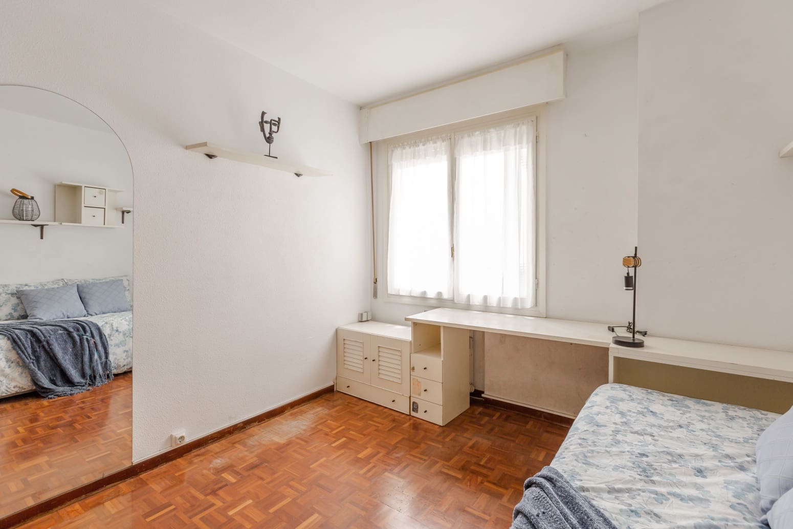 4 soveværelse Lejlighed til salg i Pamplona / Iruna med garage - € 399.000 (Ref: 9535626)