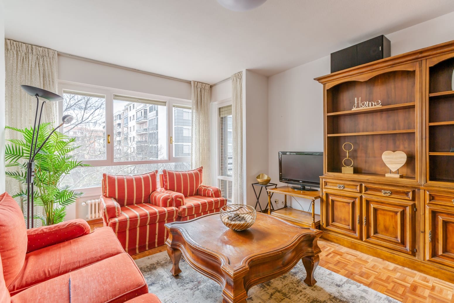 4 soveværelse Lejlighed til salg i Pamplona / Iruna med garage - € 399.000 (Ref: 9535626)