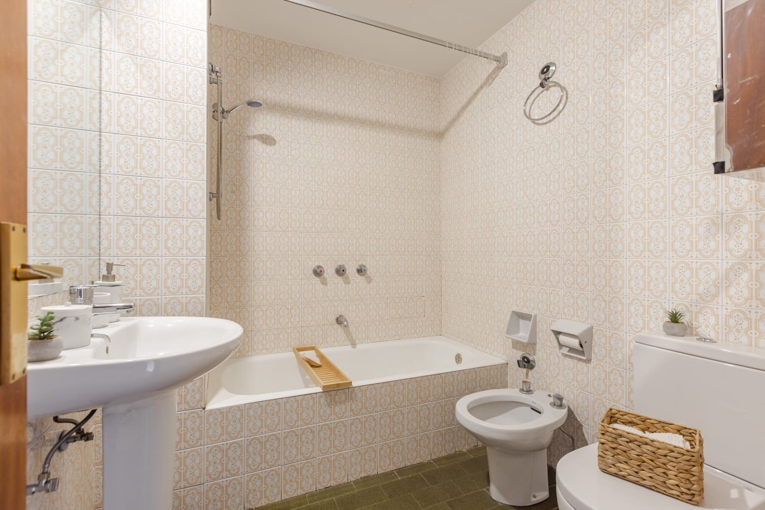 4 soveværelse Lejlighed til salg i Pamplona / Iruna med garage - € 399.000 (Ref: 9535626)