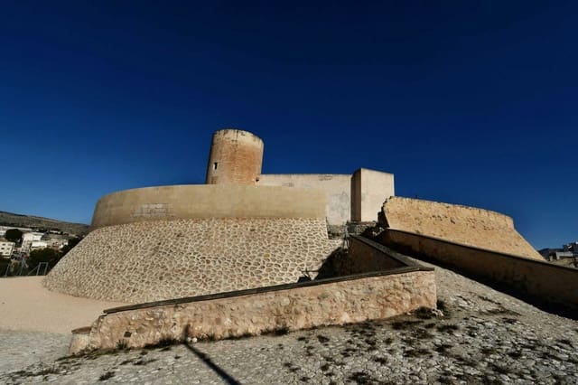 3 quarto Apartamento para venda em Elda - 140 000 € (Ref: 9535627)