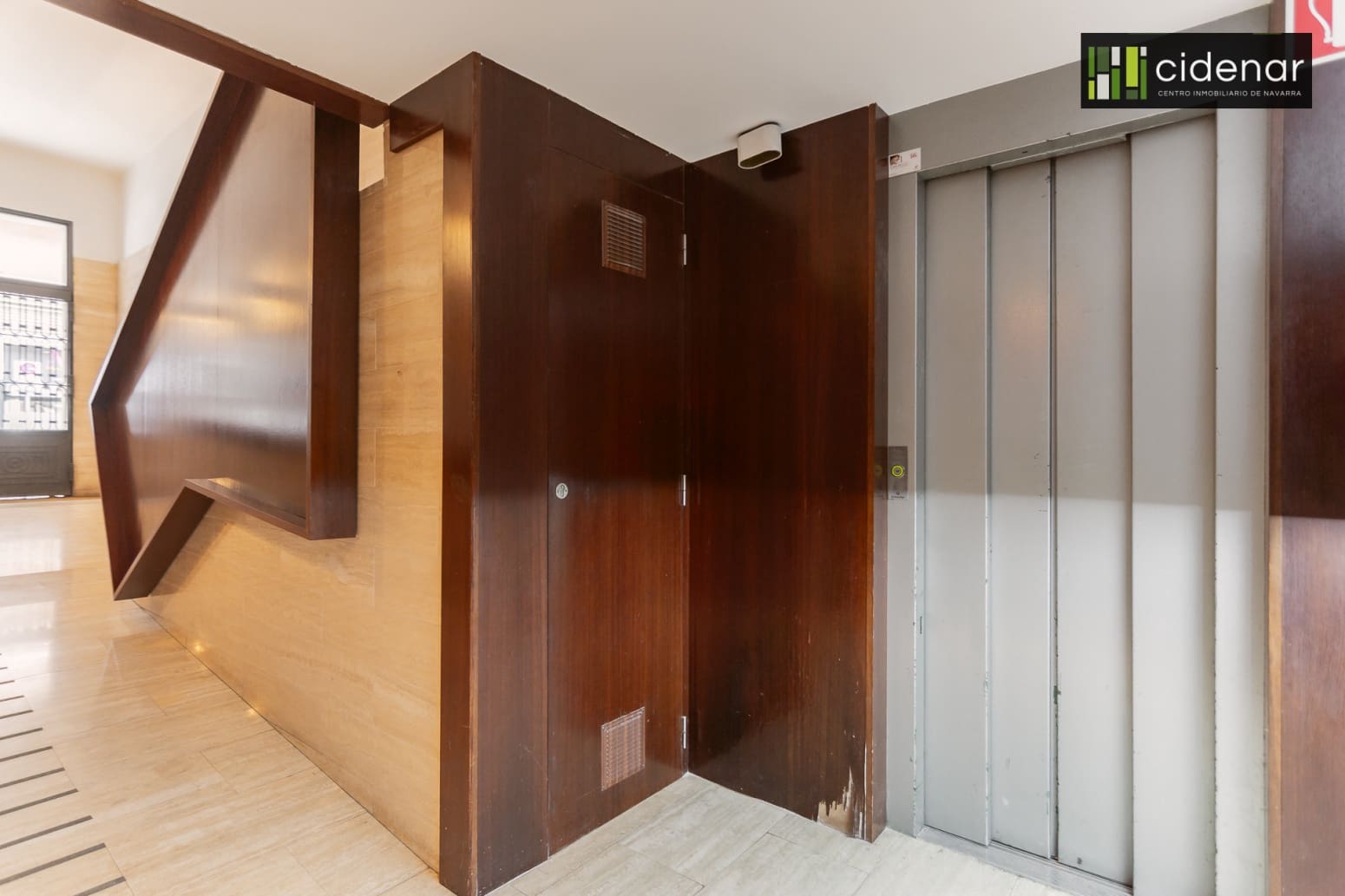 Piso de 3 habitaciones en Pamplona / Iruña en venta - 370.000 € (Ref: 9555291)