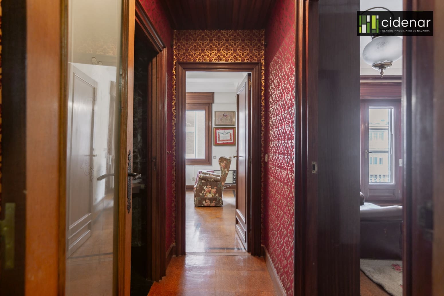 Piso de 3 habitaciones en Pamplona / Iruña en venta - 370.000 € (Ref: 9555291)