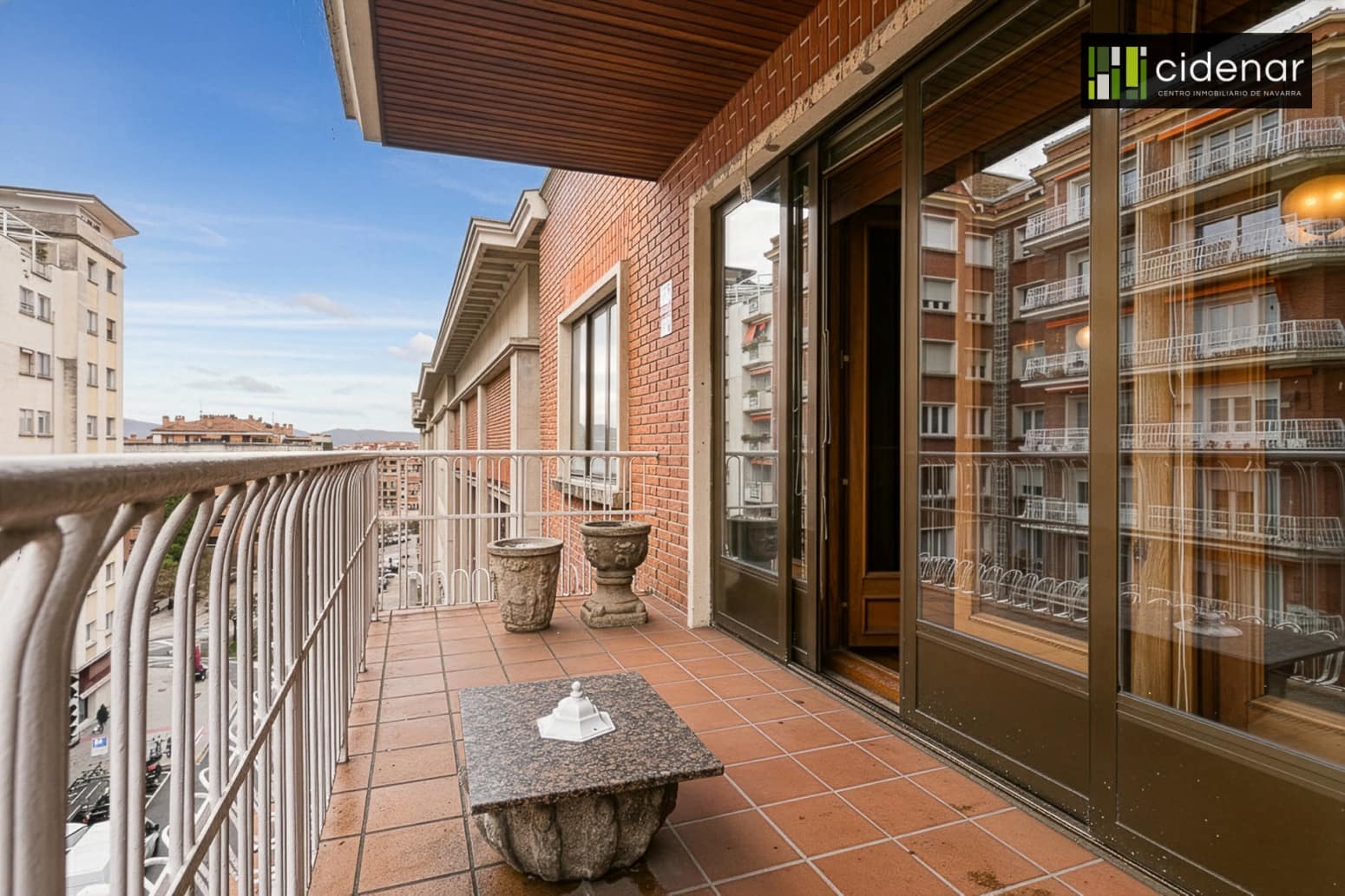 Piso de 3 habitaciones en Pamplona / Iruña en venta - 370.000 € (Ref: 9555291)