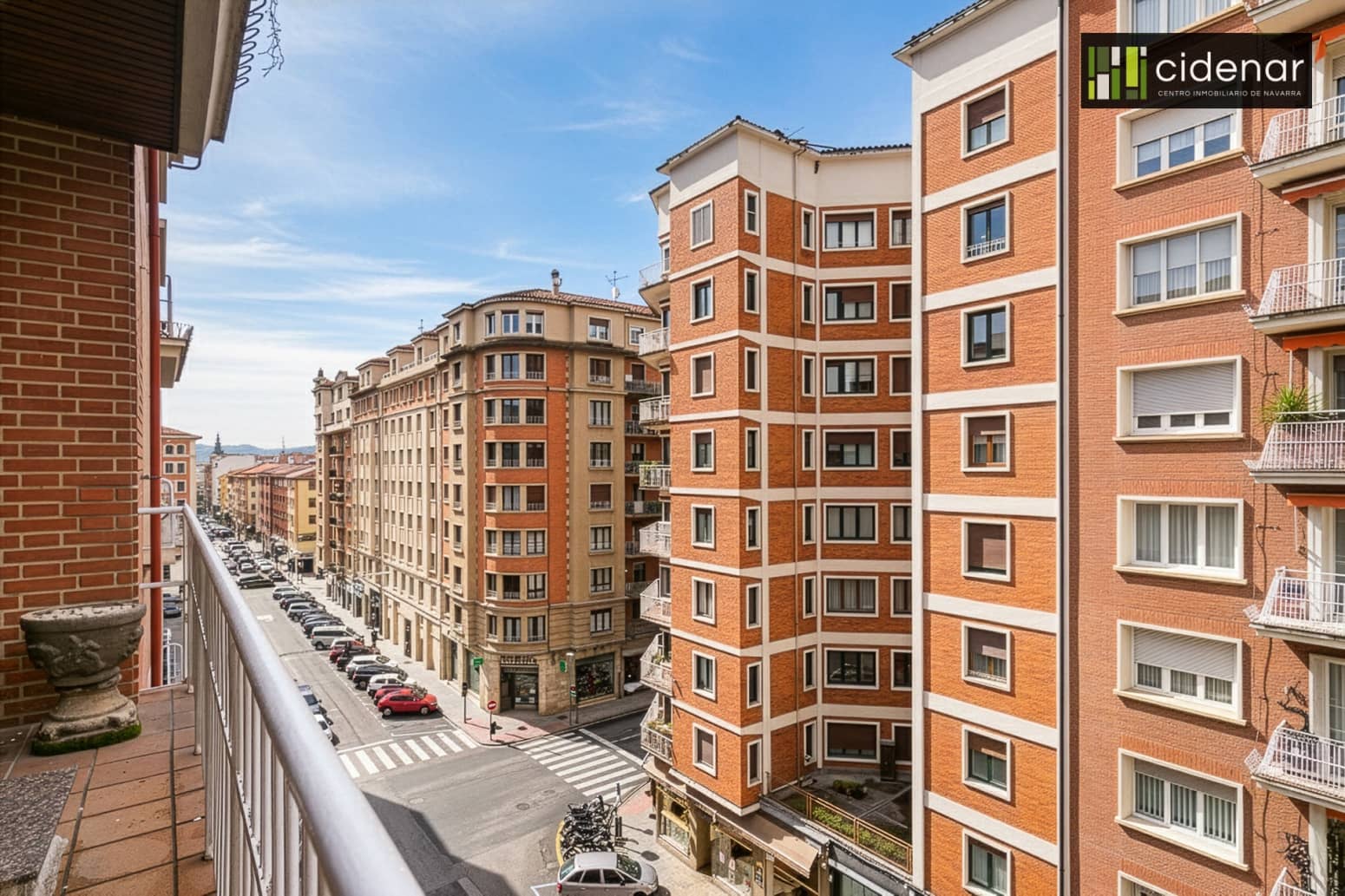 Piso de 3 habitaciones en Pamplona / Iruña en venta - 370.000 € (Ref: 9555291)