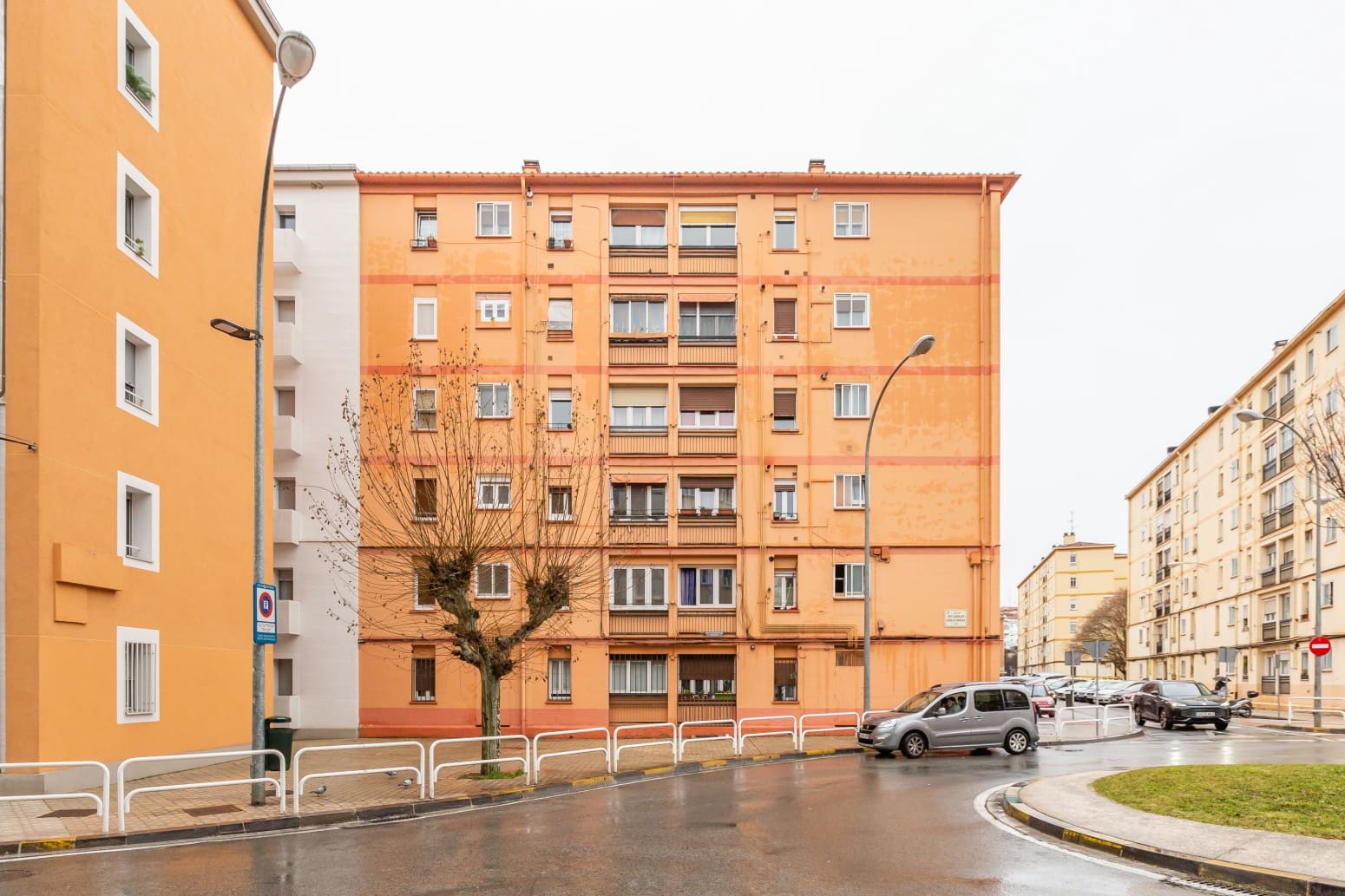 2 bedroom Flat for sale in Pamplona / Iruna - € 185,000 (Ref: 9561442)