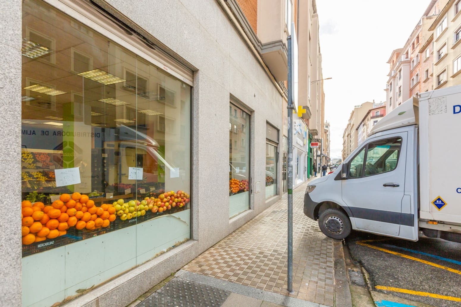 Commercial for rent in Pamplona / Iruna - € 45,000 (Ref: 9561444)