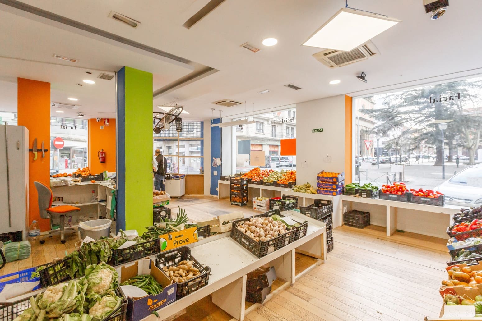 Commercial for rent in Pamplona / Iruna - € 45,000 (Ref: 9561444)