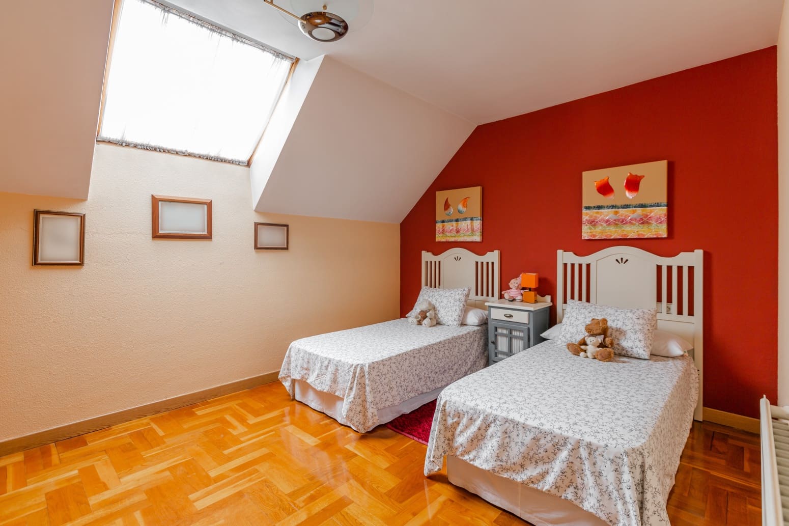 5 sypialnia Willa na sprzedaż w Baranain z garażem - 575 000 € (Ref: 9568239)