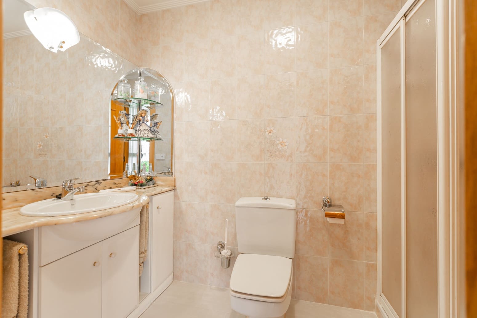 5 sypialnia Willa na sprzedaż w Baranain z garażem - 575 000 € (Ref: 9568239)