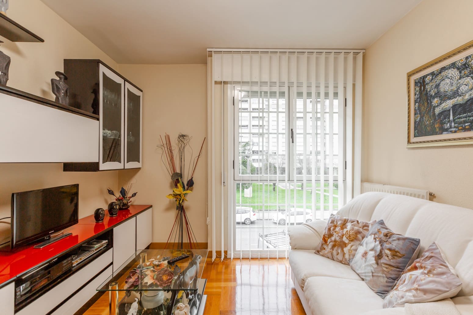 5 sypialnia Willa na sprzedaż w Baranain z garażem - 575 000 € (Ref: 9568239)