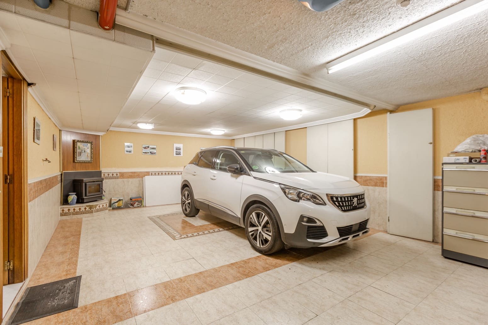 5 sypialnia Willa na sprzedaż w Baranain z garażem - 575 000 € (Ref: 9568239)