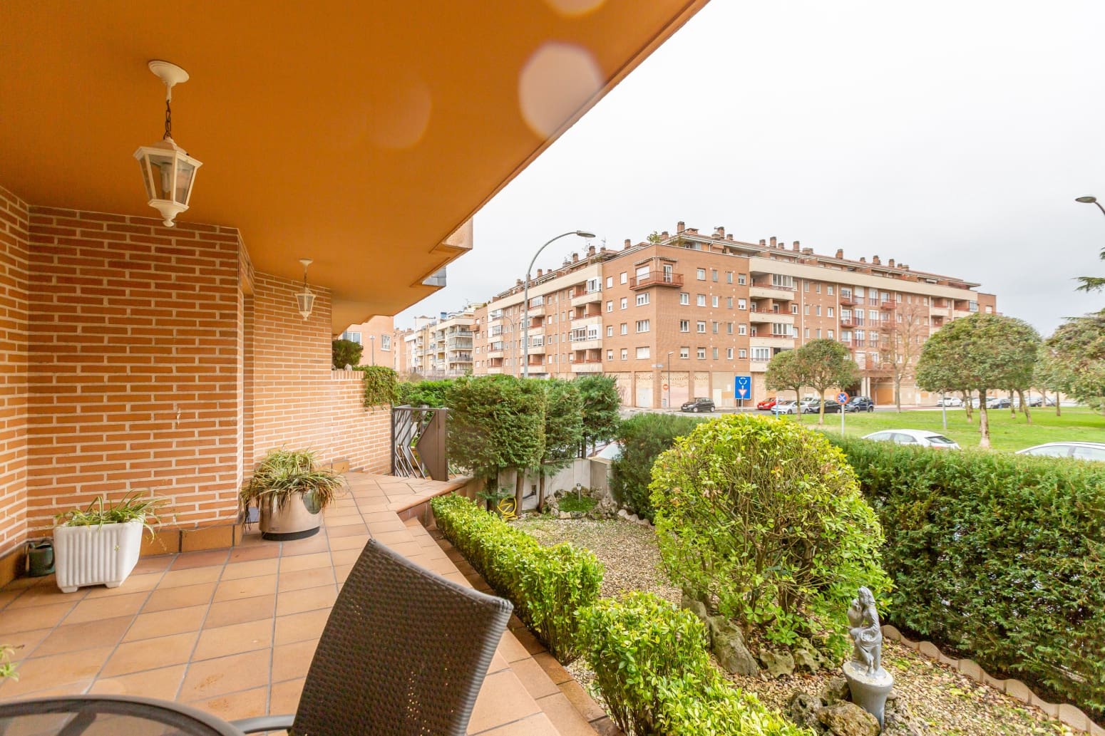 5 sypialnia Willa na sprzedaż w Baranain z garażem - 575 000 € (Ref: 9568239)