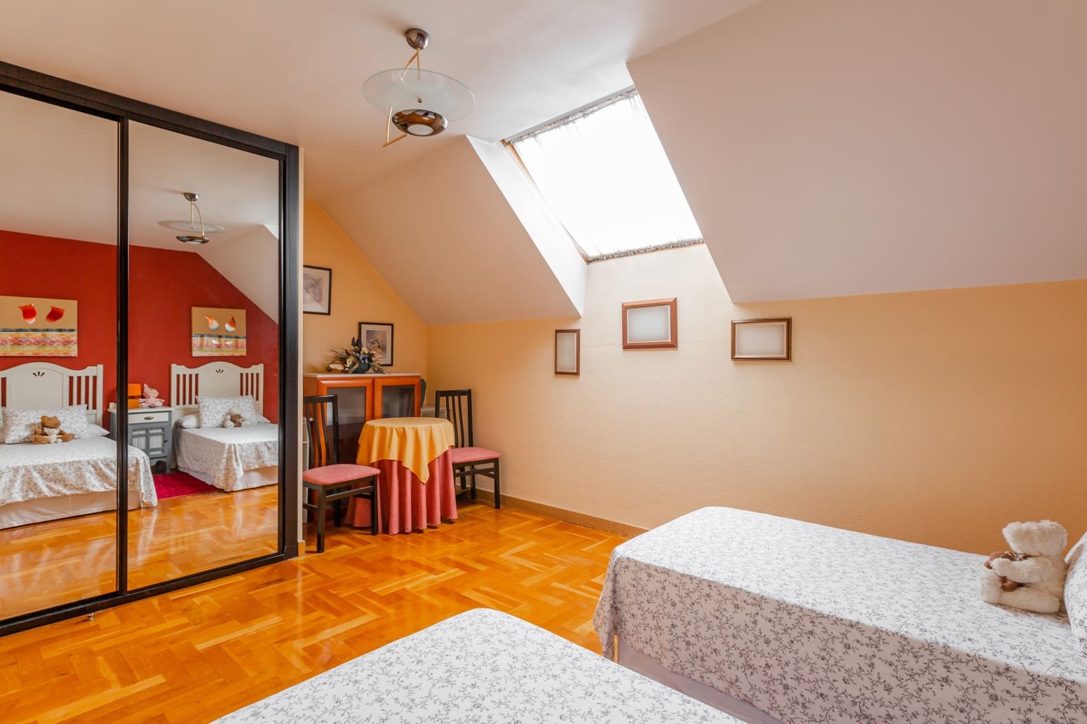 5 sypialnia Willa na sprzedaż w Baranain z garażem - 575 000 € (Ref: 9568239)