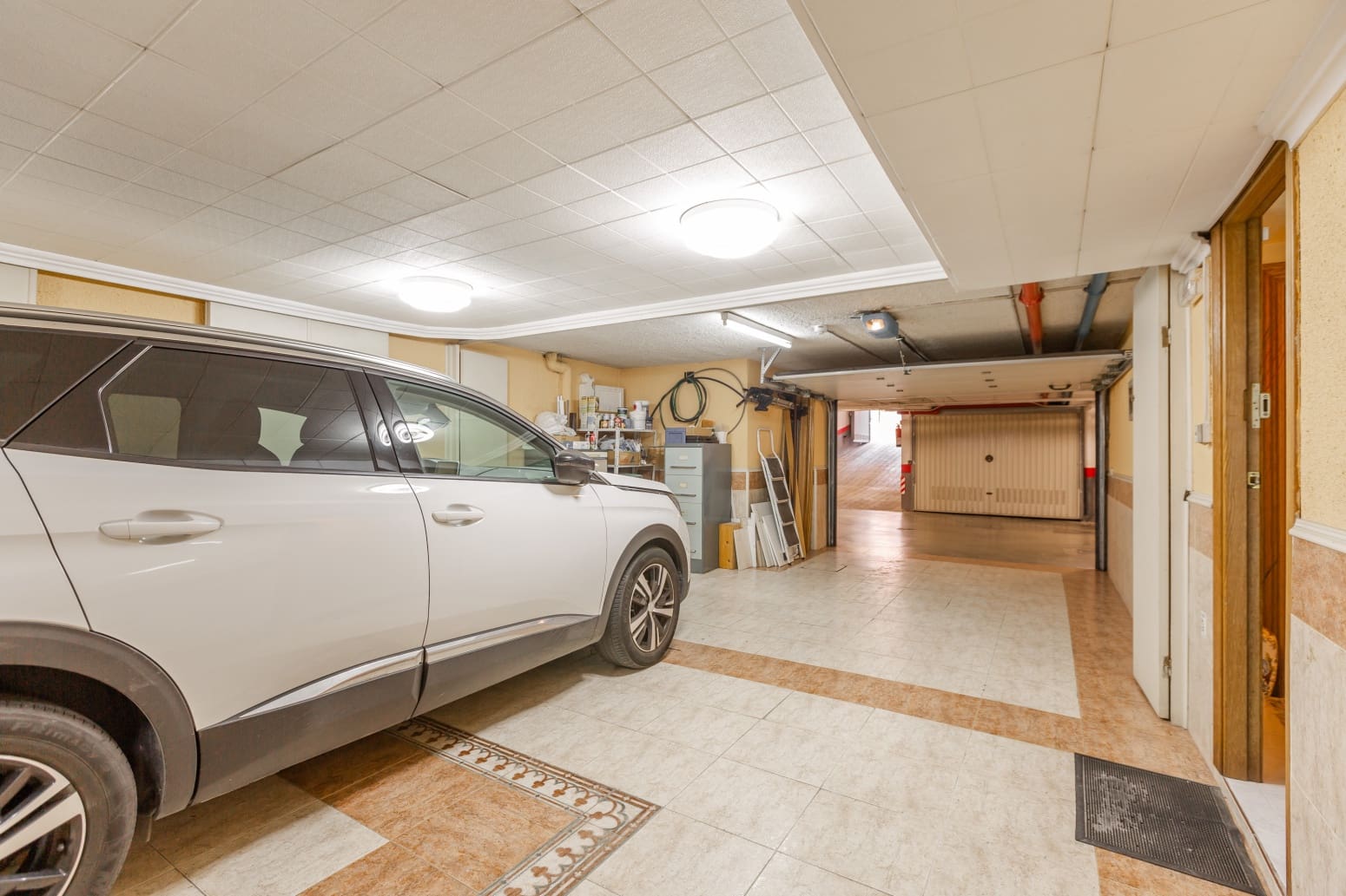 5 sypialnia Willa na sprzedaż w Baranain z garażem - 575 000 € (Ref: 9568239)