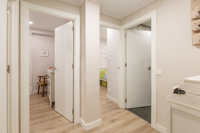 3 soveværelse Lejlighed til salg i Pamplona / Iruña - € 320.000 (Ref: 9568240)