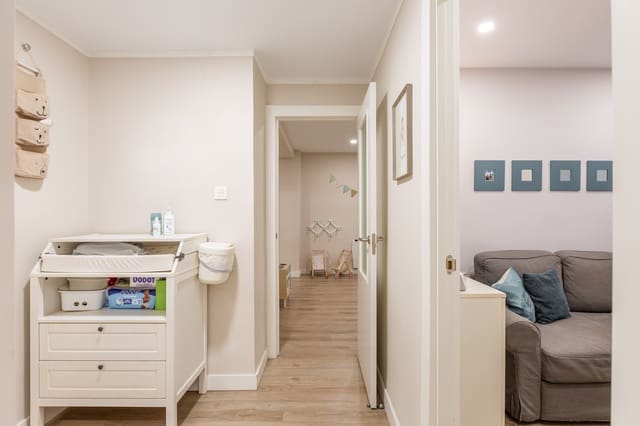 3 soveværelse Lejlighed til salg i Pamplona / Iruña - € 320.000 (Ref: 9568240)