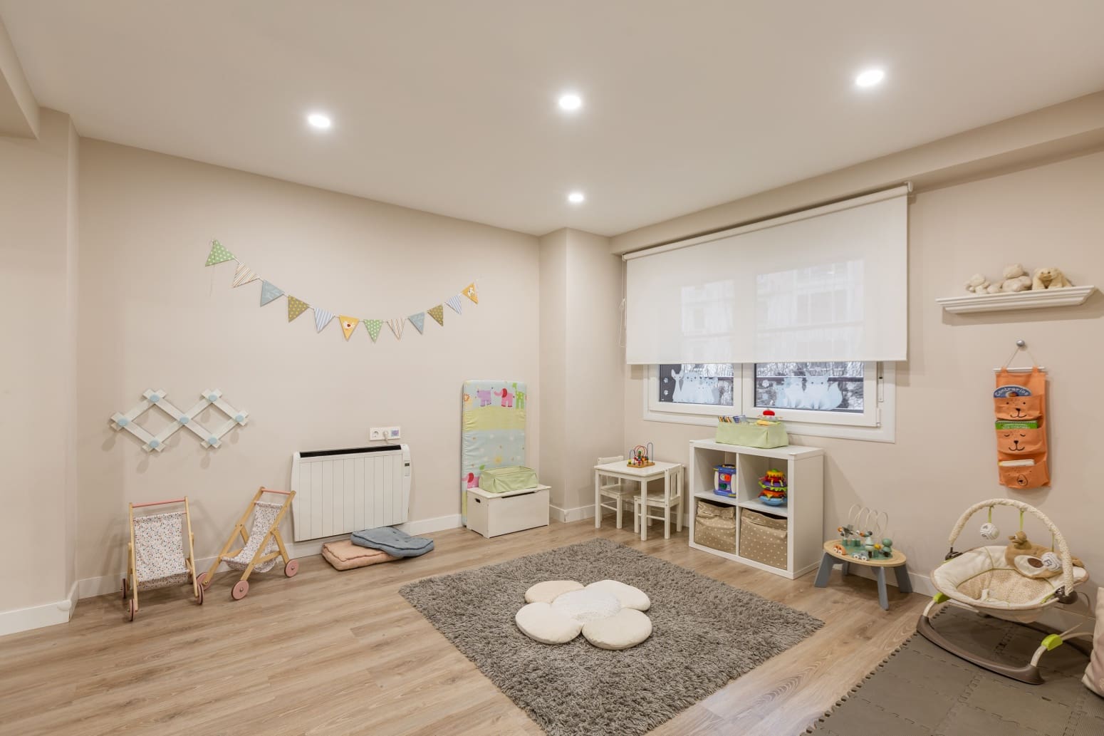 3 slaapkamer Flat te koop in Pamplona - € 320.000 (Ref: 9568240)