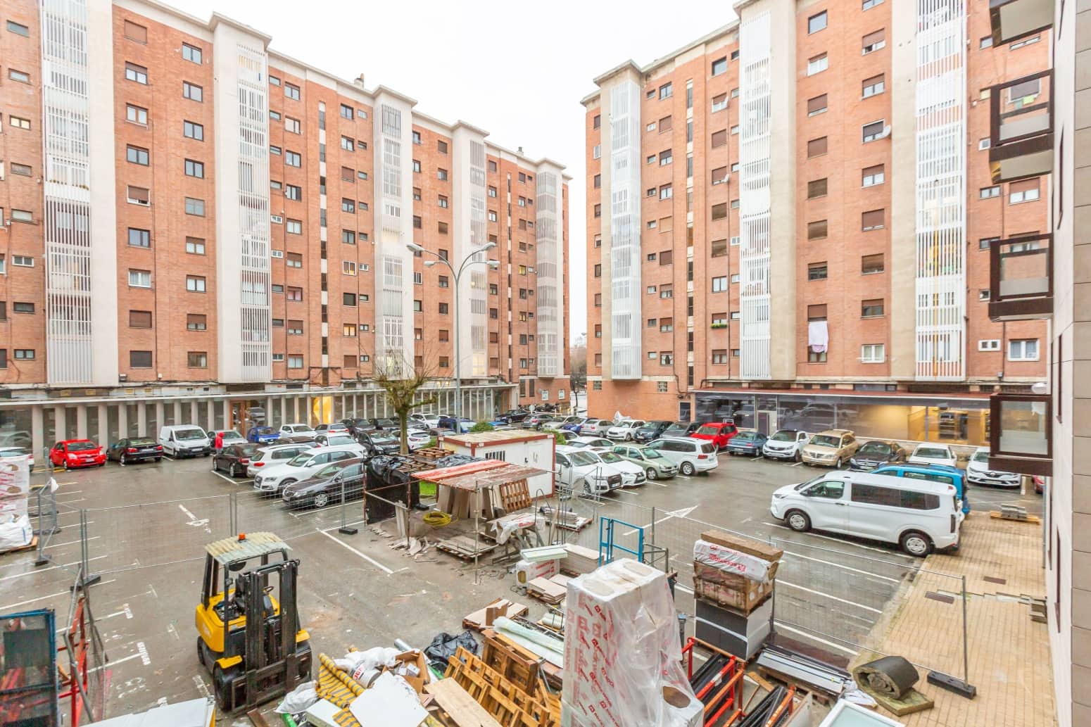 3 slaapkamer Flat te koop in Pamplona - € 320.000 (Ref: 9568240)