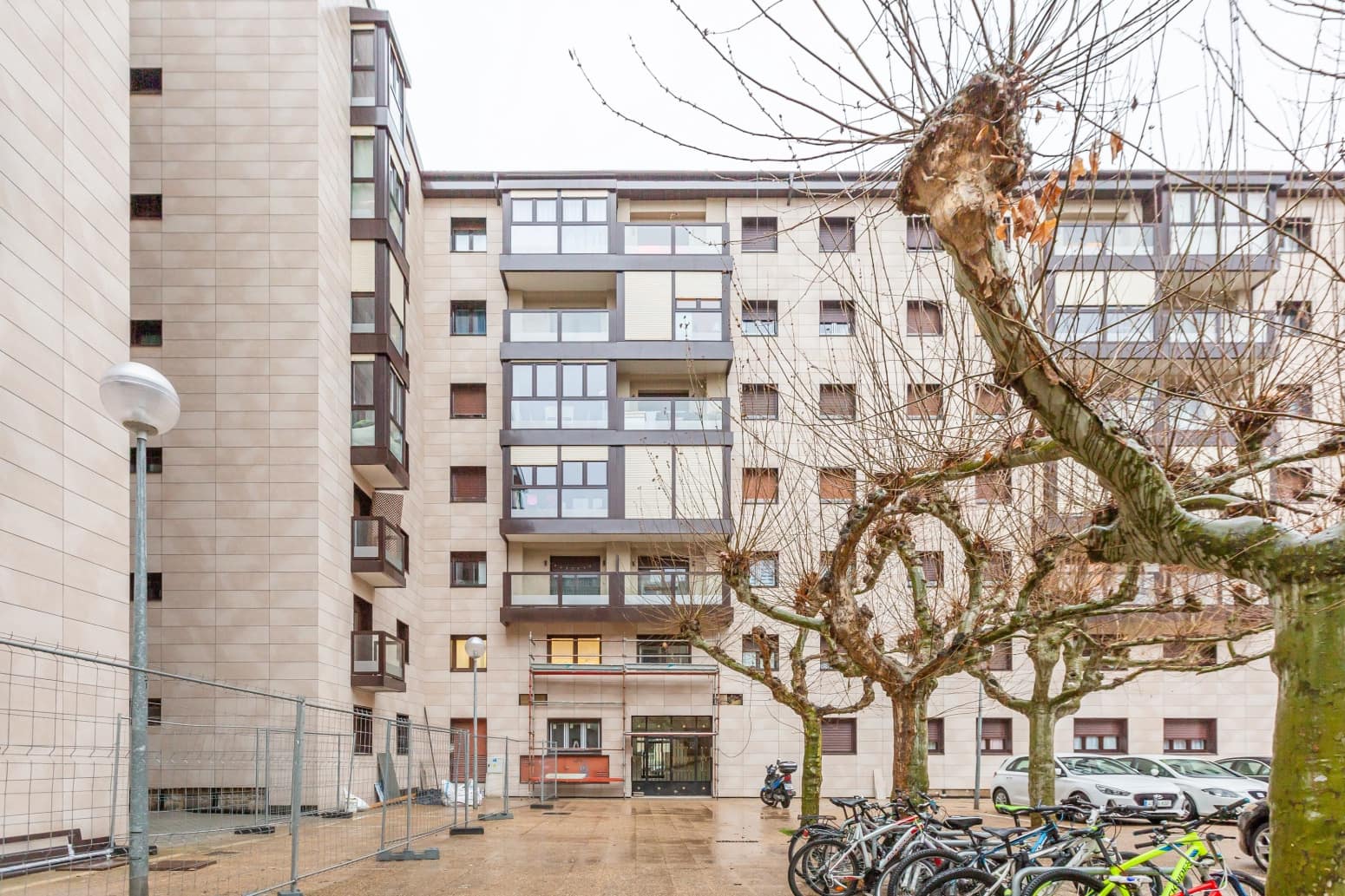 3 slaapkamer Flat te koop in Pamplona - € 320.000 (Ref: 9568240)