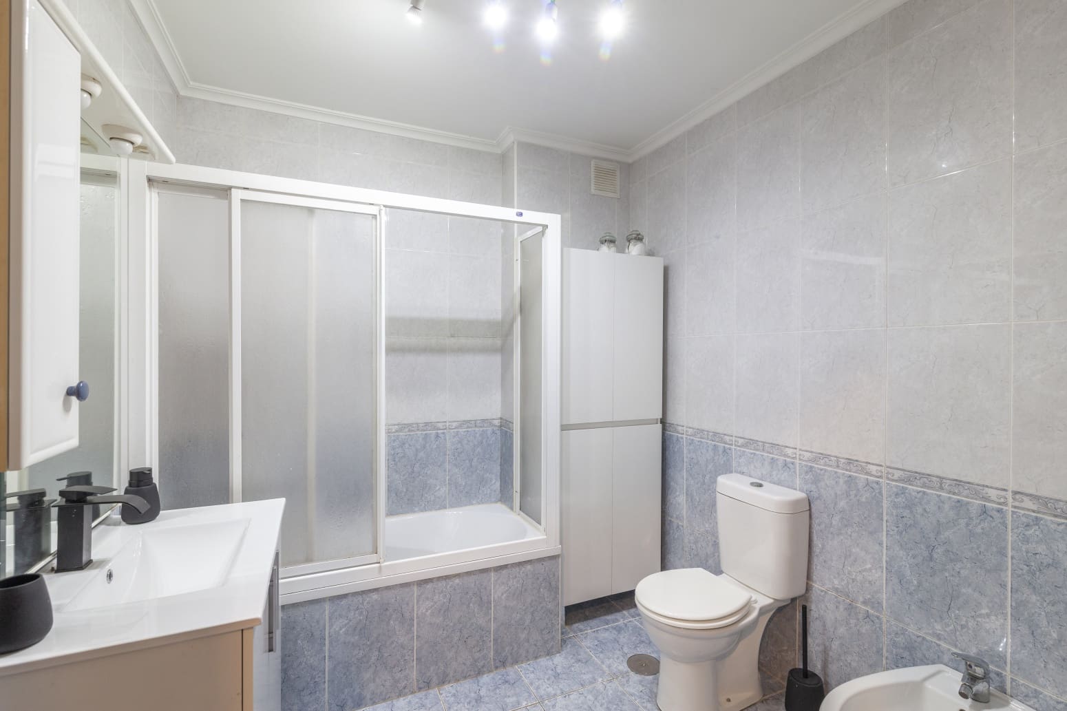 4 slaapkamer Villa te koop in Reocin met garage - € 287.000 (Ref: 9568242)