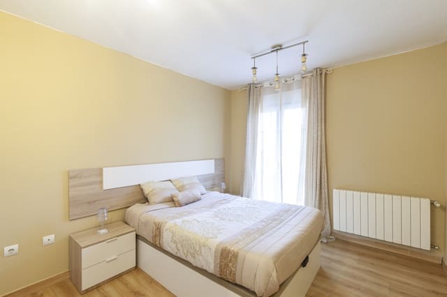 4 slaapkamer Villa te koop in Valles, Reocín met garage - € 287.000 (Ref: 9568242)