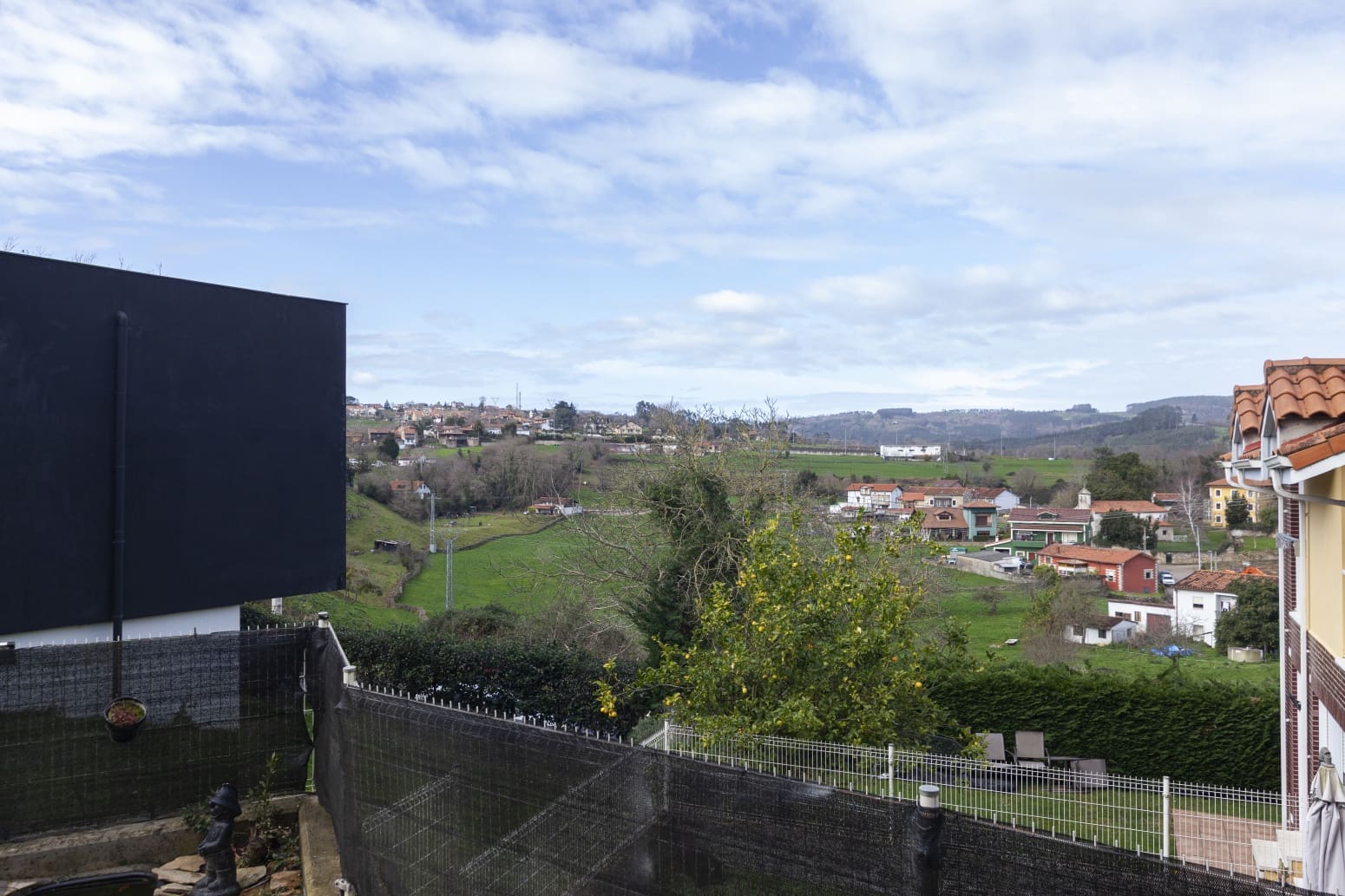 4 slaapkamer Villa te koop in Reocin met garage - € 287.000 (Ref: 9568242)