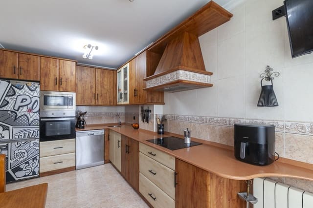 4 slaapkamer Villa te koop in Valles, Reocín met garage - € 287.000 (Ref: 9568242)