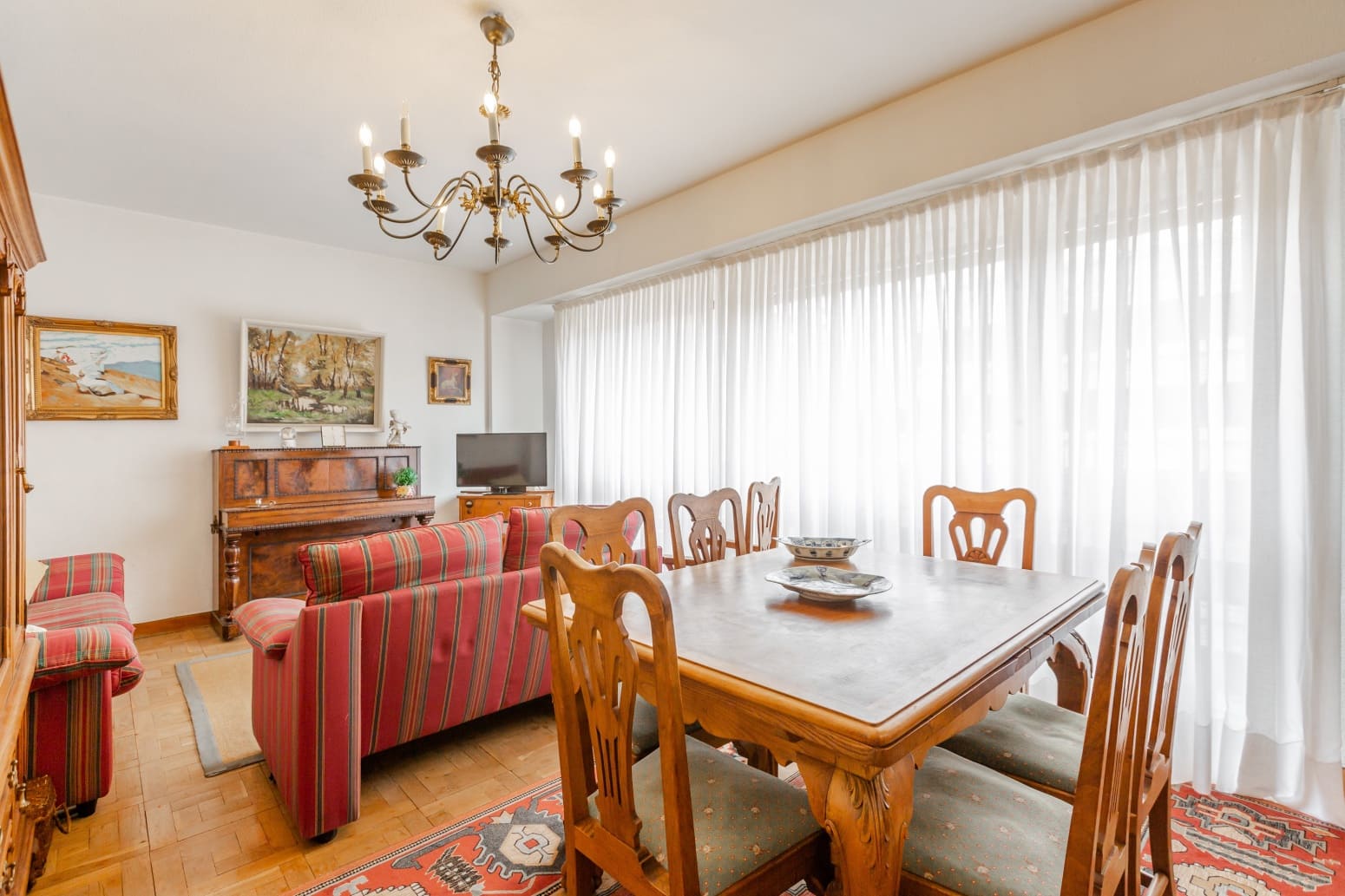 4 makuuhuone Asunto myytävänä paikassa Pamplona - 449 900 € (Ref: 9576270)