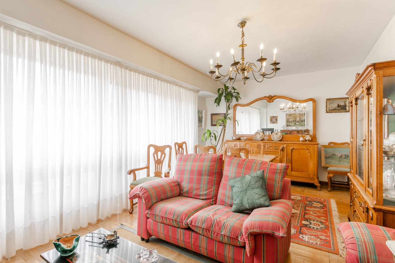 4 makuuhuone Asunto myytävänä paikassa Pamplona - 449 900 € (Ref: 9576270)