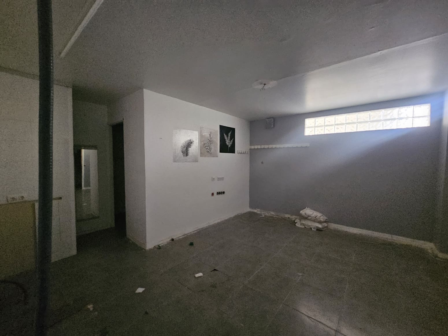 Commercial for rent in Burlada - € 450 (Ref: 9585979)