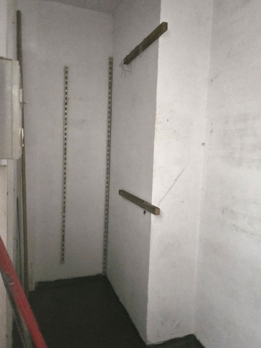 Commercial for rent in Burlada - € 750 (Ref: 9585980)