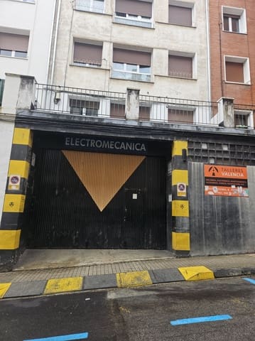 Commercieel te huur in Pamplona - € 880 (Ref: 9585981)