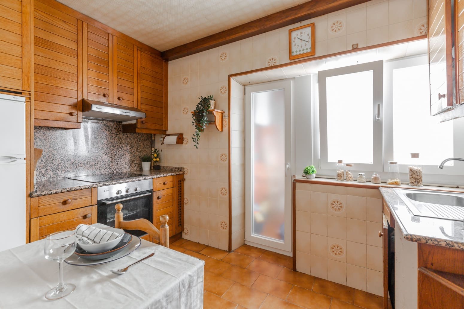 4 slaapkamer Flat te koop in Pamplona met garage - € 239.900 (Ref: 9590855)