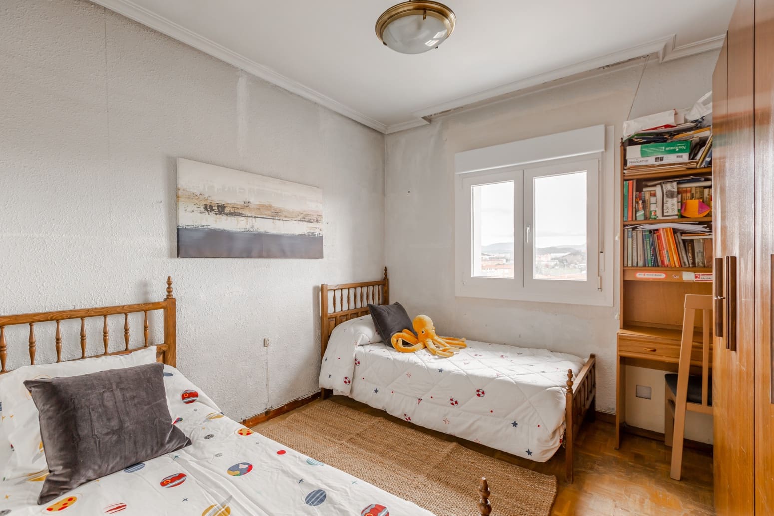 4 slaapkamer Flat te koop in Pamplona met garage - € 239.900 (Ref: 9590855)
