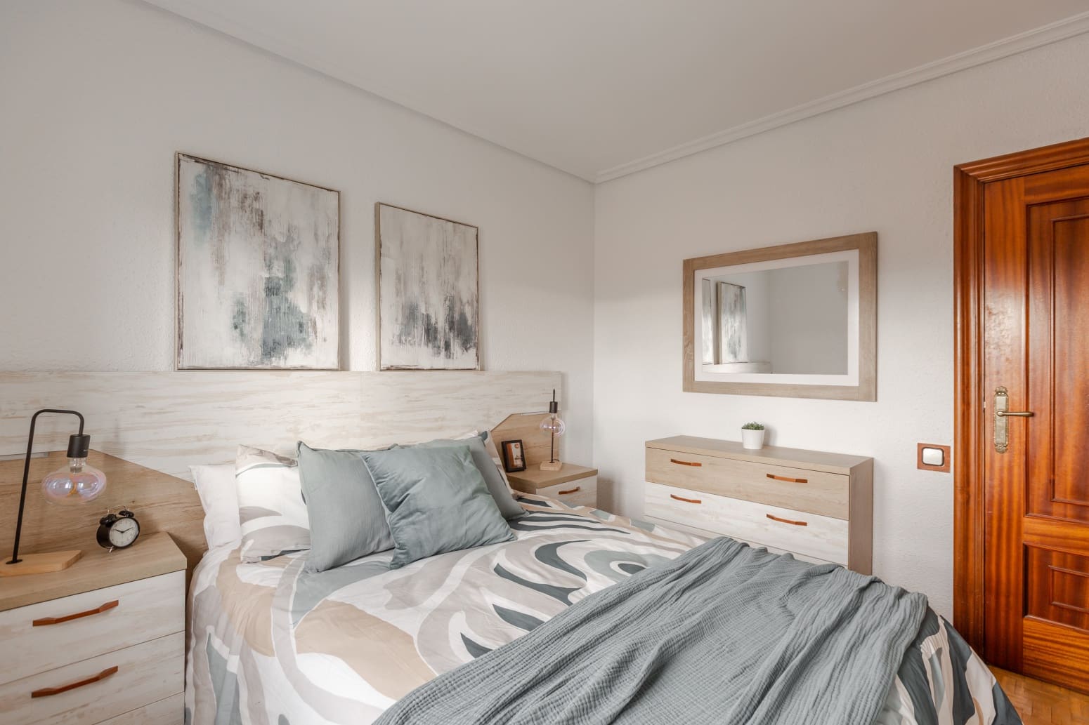 4 slaapkamer Flat te koop in Pamplona met garage - € 239.900 (Ref: 9590855)