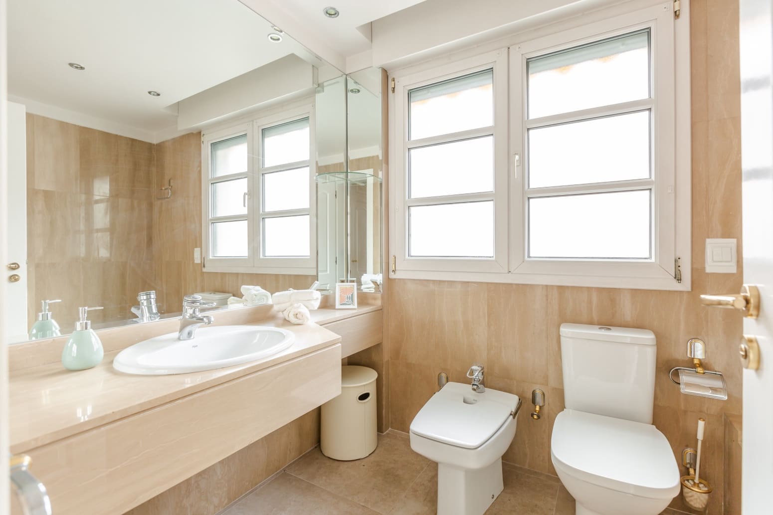 2 makuuhuone Asunto myytävänä paikassa Pamplona mukana 
autotalli - 465 000 € (Ref: 9594800)