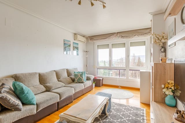 4 makuuhuone Asunto myytävänä paikassa Pamplona mukana 
autotalli - 425 000 € (Ref: 9594801)