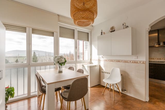 4 makuuhuone Asunto myytävänä paikassa Pamplona mukana 
autotalli - 425 000 € (Ref: 9594801)