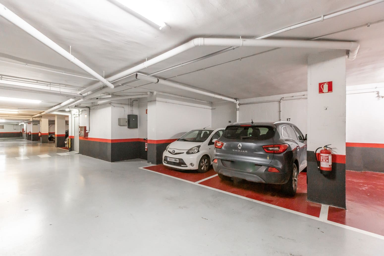 4 makuuhuone Asunto myytävänä paikassa Pamplona mukana 
autotalli - 425 000 € (Ref: 9594801)