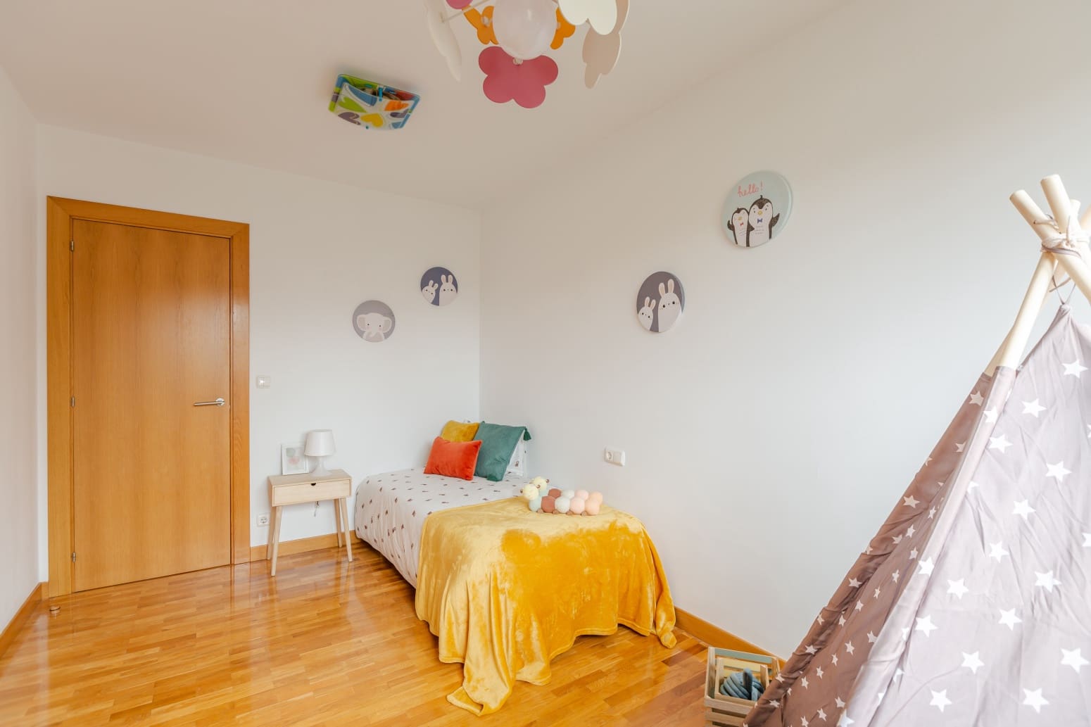 3 slaapkamer Flat te koop in Artica met garage - € 280.000 (Ref: 9594802)